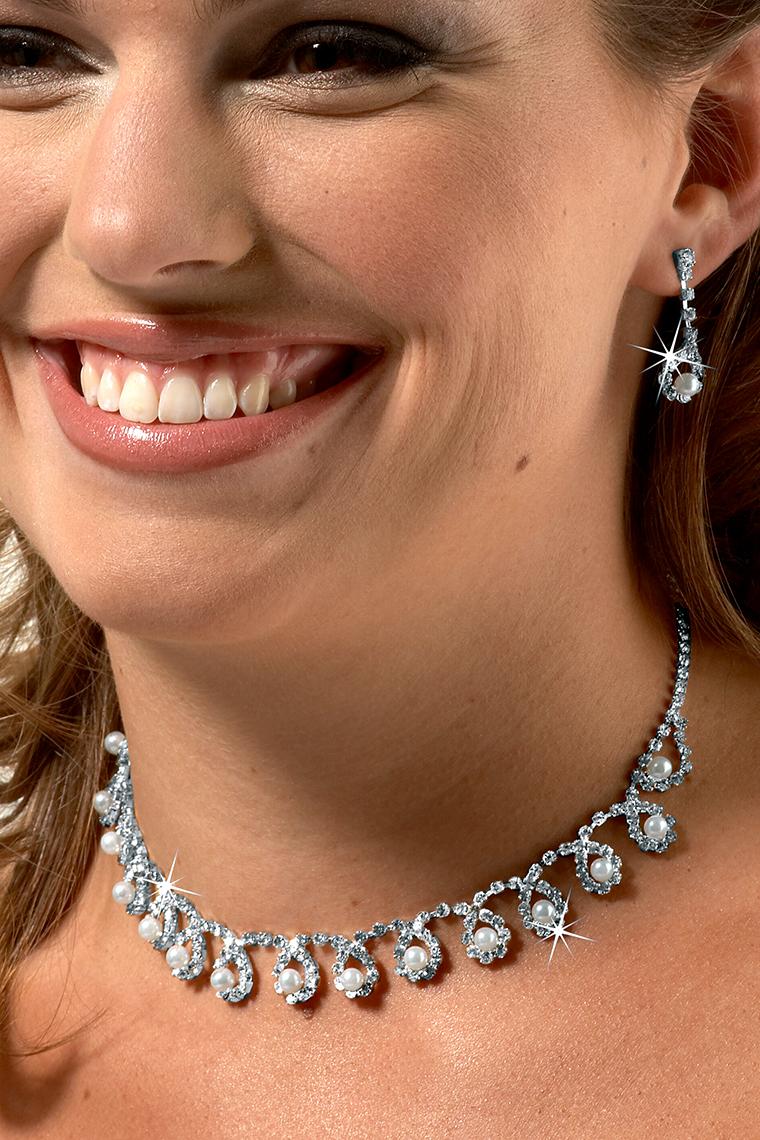 Pearl and Crystal Rhinestone Bridal Necklace Set